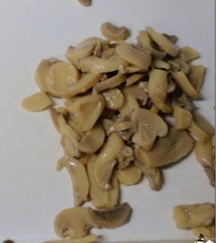 284g το Agaricus Bisporus ξεφυτρώνει φέτες/κομμάτια και προέρχεται στα δοχεία