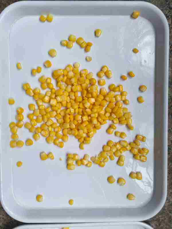 Μέρος Γλυκό καλαμπόκι Σώρος κονσερβοποιημένο γλυκό καλαμπόκι Φορτώνοντας Αλλεργιογόνα Μπορεί να Περιέχει ίχνη Σόγιας και Σίτου